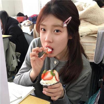 天降暖暖照柳时